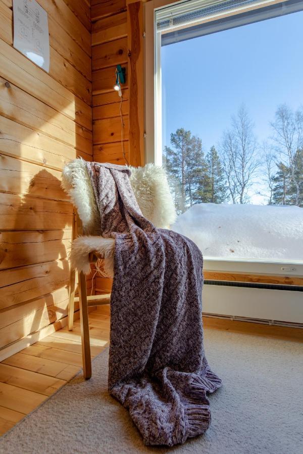 Moekki - The White Blue Wilderness Lodge Inari Extérieur photo